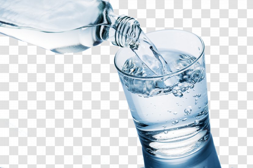 Soft Drink Sports Drinking Water - Glass - Pour Into The Cup Transparent PNG