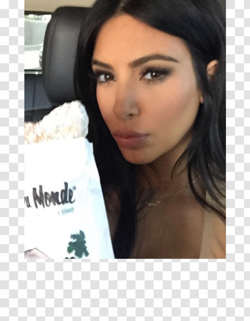Kim Kardashian Beignet Keeping Up With The Kardashians Café Du Monde Celebrity - Eyebrow Transparent PNG