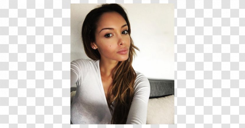 Nabilla Benattia Les Anges Trop Vite Canal 8 Acara Realitas - Heart Transparent PNG