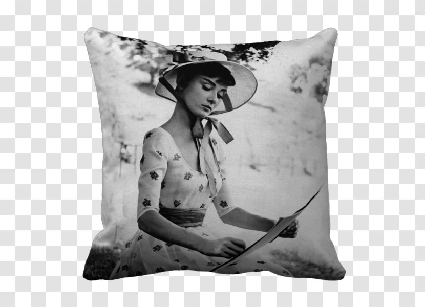 Audrey Hepburn Pillow Fashion Black And White - Drawing Transparent PNG