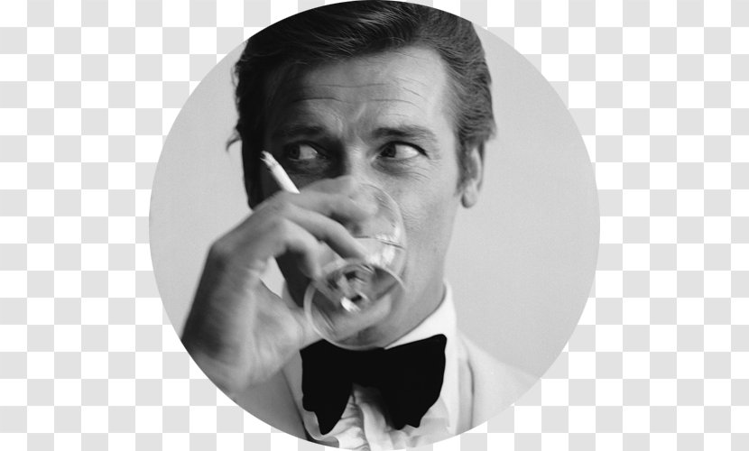 Roger Moore James Bond Shaken, Not Stirred Actor Skyfall - Chin Transparent PNG