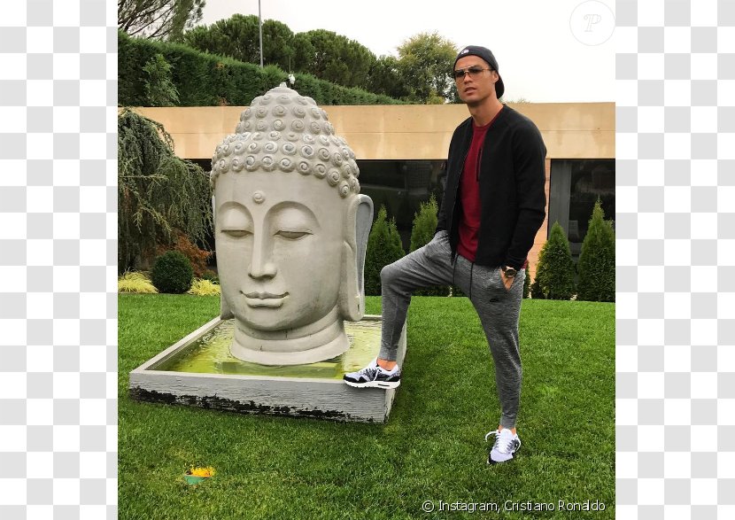 Cristiano Ronaldo Real Madrid C.F. Buddhism Buddharupa Football Player - Lawn Transparent PNG