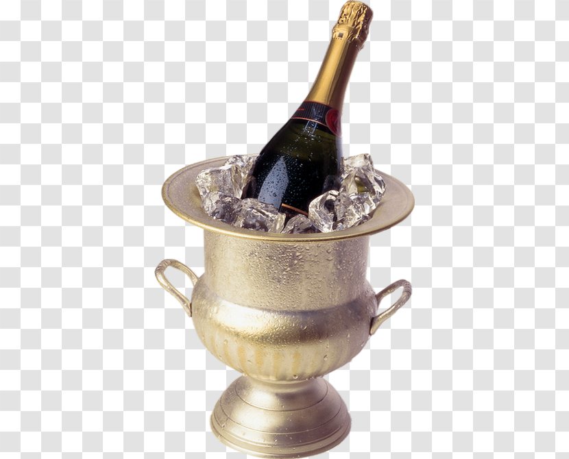 Champagne Wine Birthday Cake New Year - Rinfrescatoio Transparent PNG