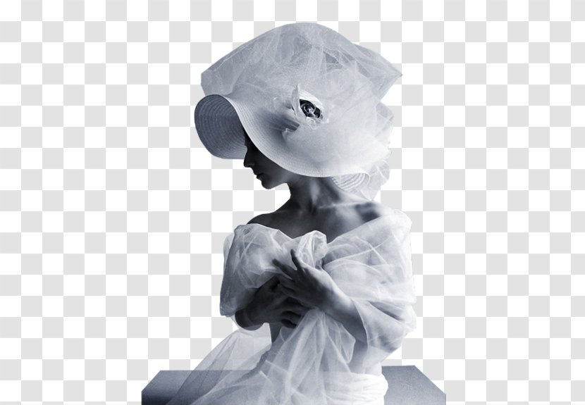 Figurine White - Sculpture - Black And Transparent PNG