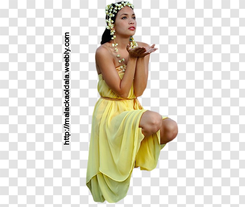 Painting Seated Woman Female - Tree - How Old Is Halle Berry Transparent PNG