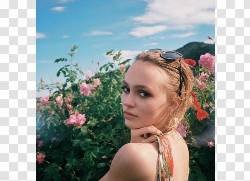 Lily-Rose Depp Chanel No. 5 Coco Perfume - Tree - Johnny Transparent PNG