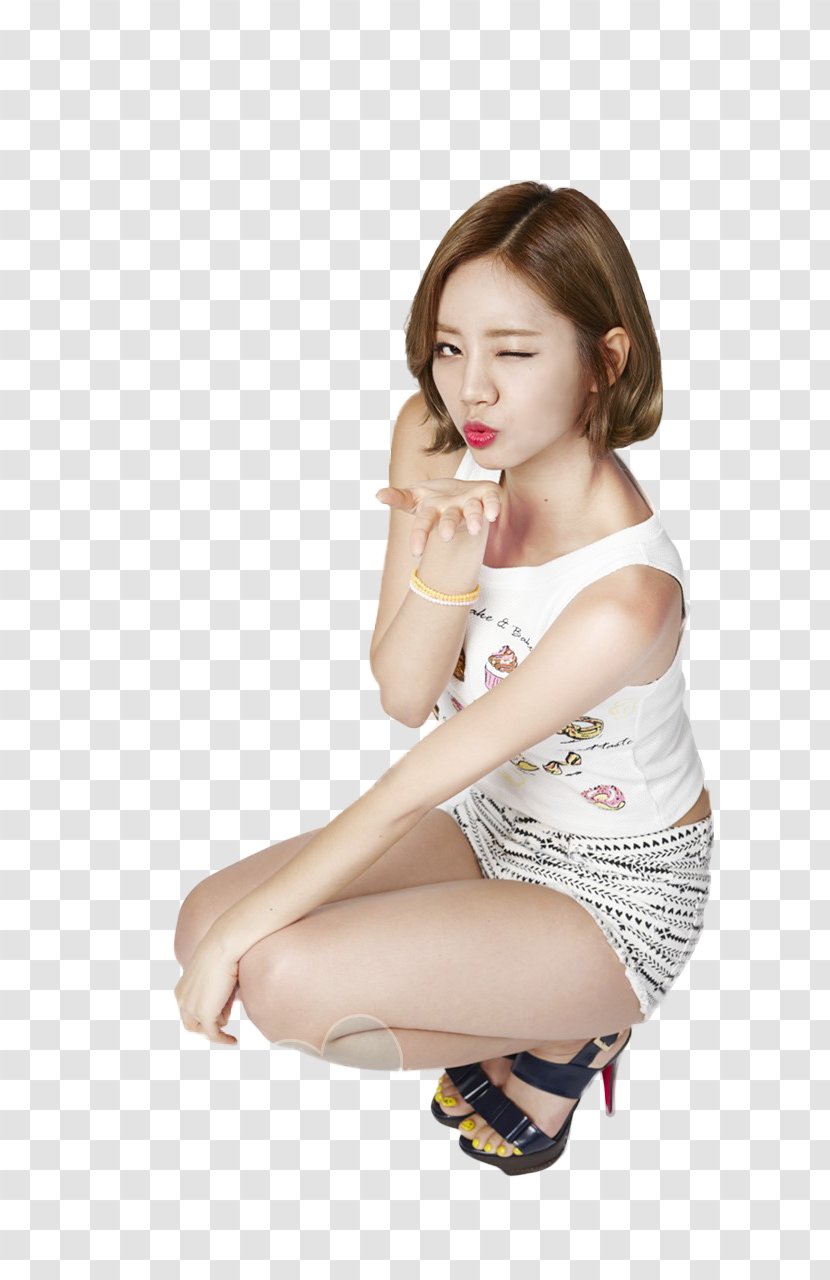 Lee Hye-ri Girl's Day Love Ring My Bell EXO - Heart - Tree Transparent PNG