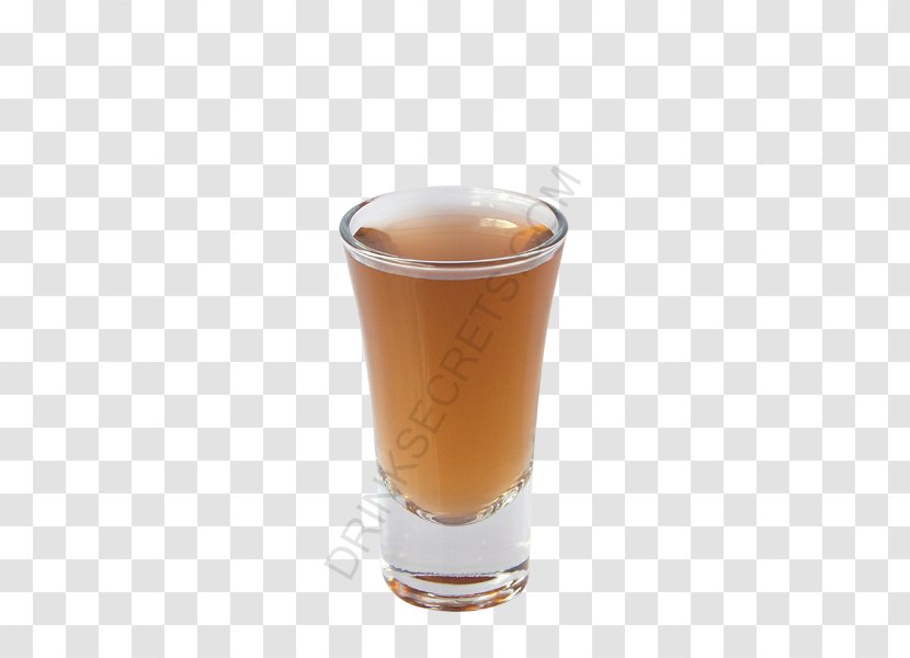 Wassail Appletini Cocktail Apple Pie Sour - Beer Glass Transparent PNG