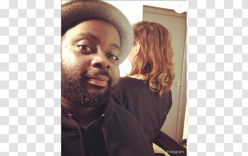 Issa Doumbia Nos Chers Voisins Girlfriend Actor Love - Hair Transparent PNG