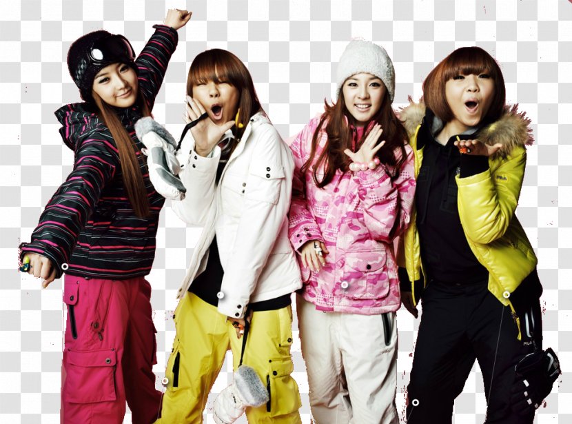 2NE1 Desktop Wallpaper Collection - Heart - 2ne1 Transparent PNG