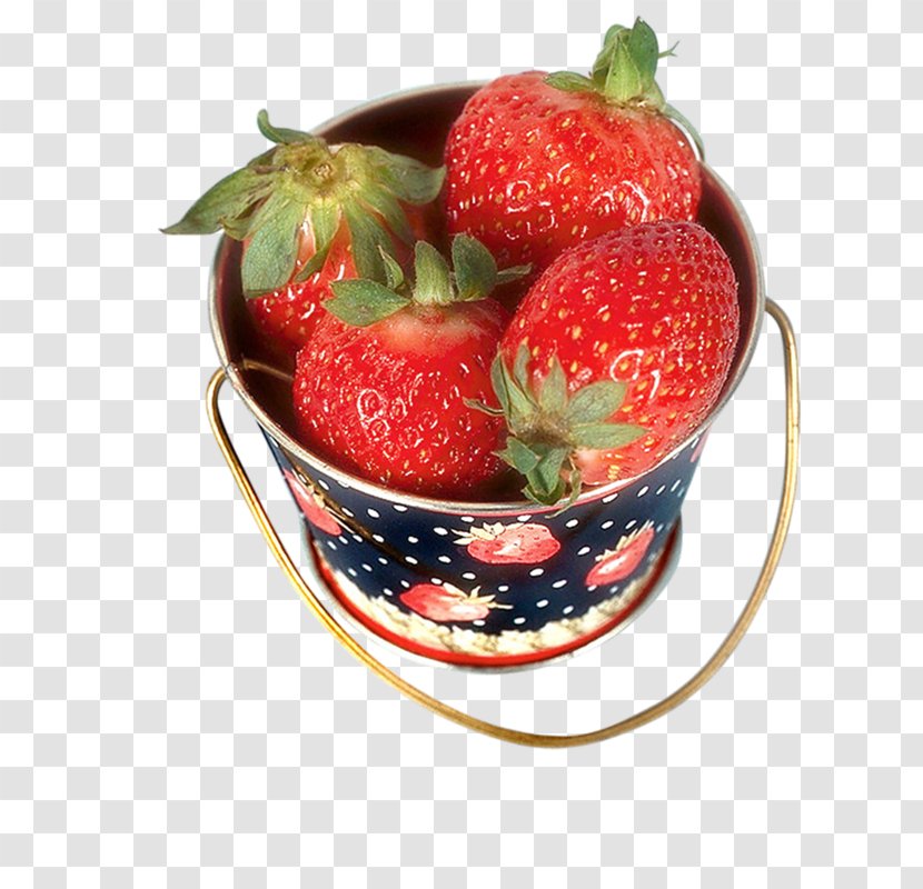 Strawberry Milkshake Fruit - Auglis - A Bucket Of Strawberries Transparent PNG