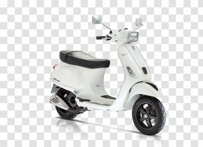 Piaggio Vespa GTS LX 150 Scooter - Moped - White Transparent PNG