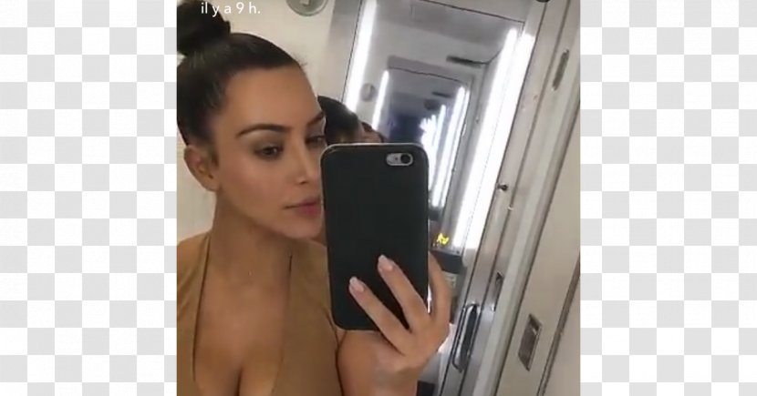 Kim Kardashian Selfie Mobile Phones Pregnancy Brown Hair - Watercolor - Kanye West Transparent PNG