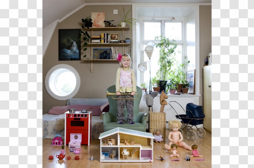 Toy Stories: Photos Of Children From Around The World And Their Favorite Things Lelulugu Toys Transparent PNG