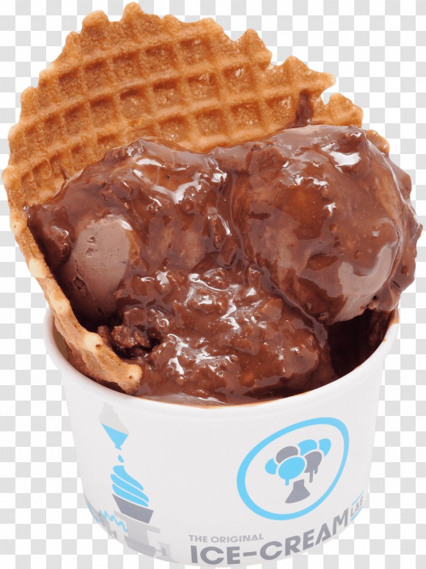 Chocolate Ice Cream Sundae Nestlé Crunch - Syrup - Vanilla Transparent PNG