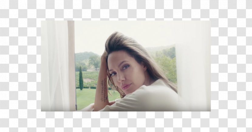 Angelina Jolie Jicky Guerlain Perfume Actor - Heart Transparent PNG
