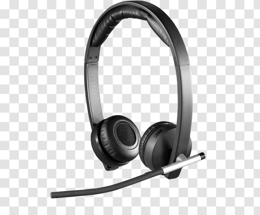 Xbox 360 Wireless Headset Headphones Logitech Digital Enhanced Cordless Telecommunications - Audio Equipment - Wearing A Transparent PNG