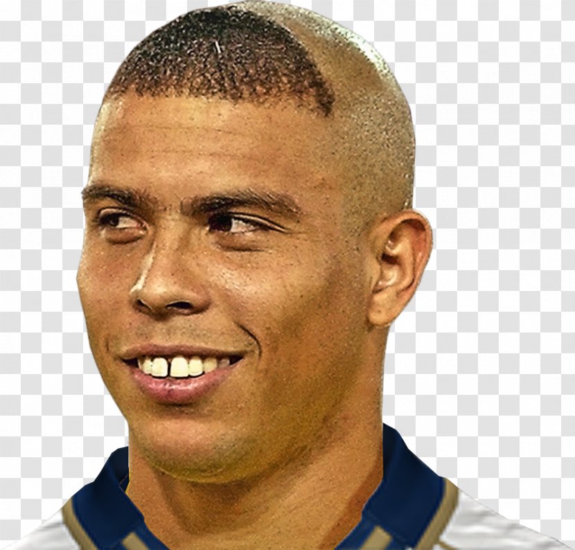 Cristiano Ronaldo FIFA 18 Hairstyle Football Barber - Forehead - Roberto Carlos Transparent PNG