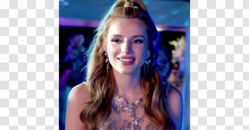 Bella Thorne Famous In Love - Heart - Season 1 Teaser Campaign FreeformSense8 Transparent PNG